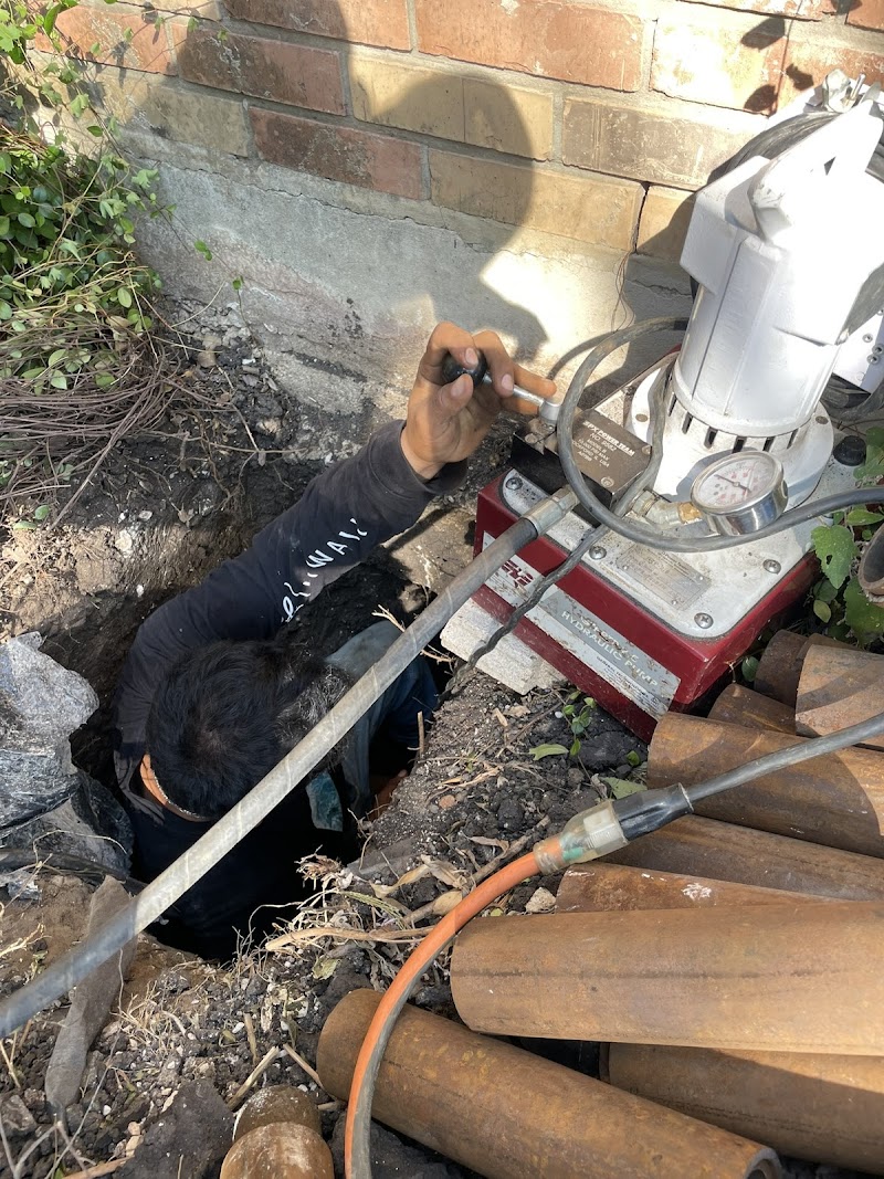 Longoria Plumbing, Drain, Tunneling & Foundation Services cover image