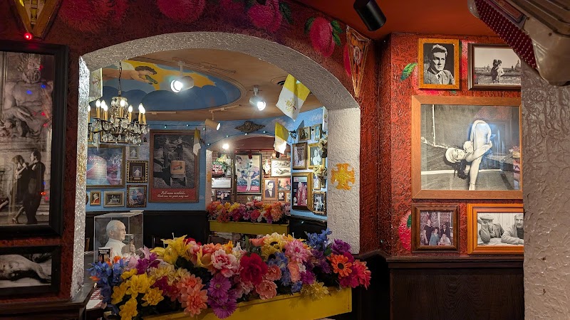 Buca di Beppo Italian Restaurant cover image