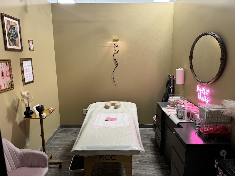 BARE IT ALL WAX LOUNGE- ST.LOUIS BRAZILIAN WAX cover image