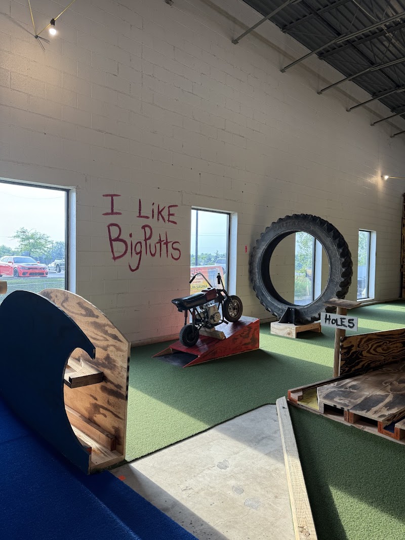 Big Putts Mini Golf - Waukesha cover image