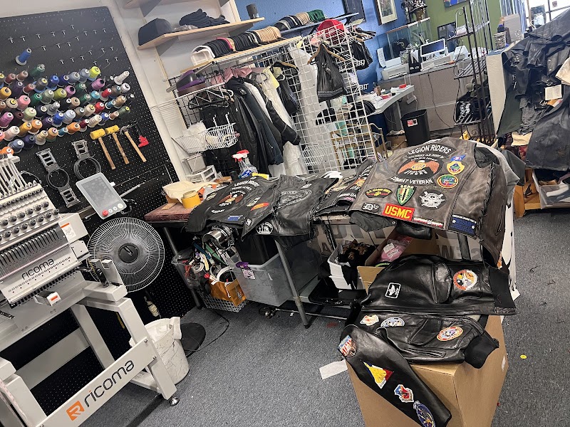 JR Sewing Manufacture - Alterations - Embroidery & sewing shop cover image