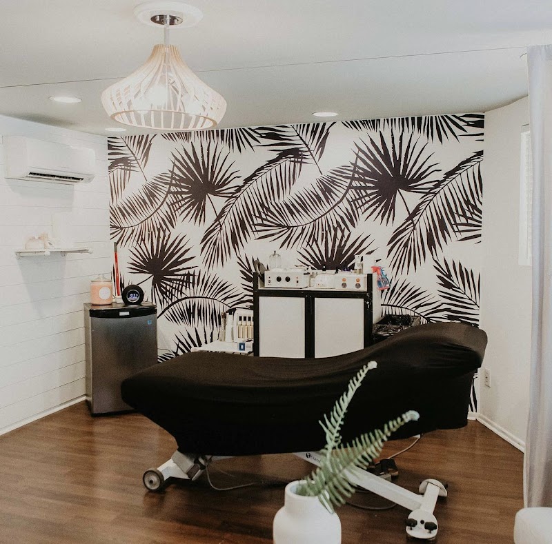 Simply Summer Hawaii Waxing cover image