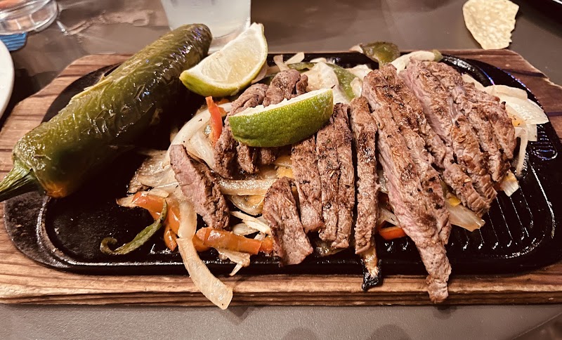 Paloma Suerte cover image