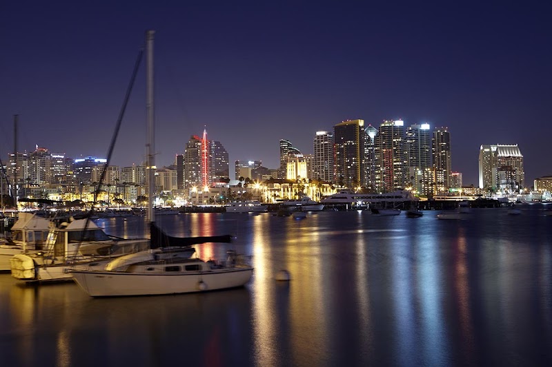 San Diego Boat Tours cover image