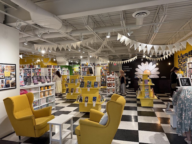 Daisy Chain Book Co. cover image