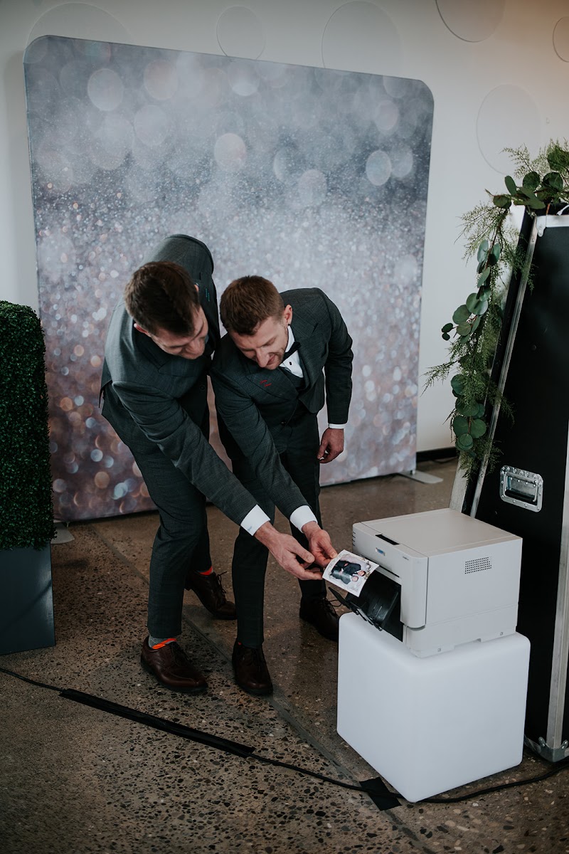 Picture Us Photo & Video Experience Creators cover image