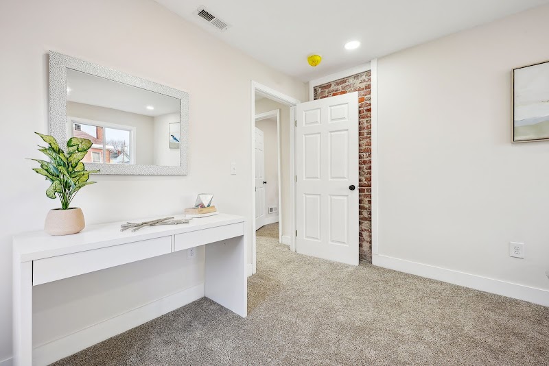 Vision Realty cover image