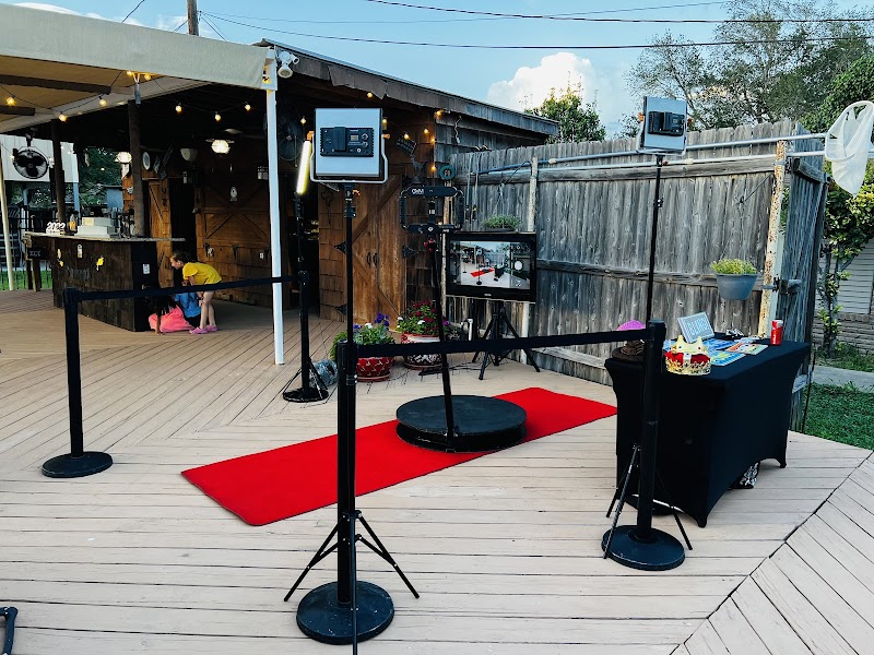 IG 360 Experience Photo Booth Rentals and Equipment LLC cover