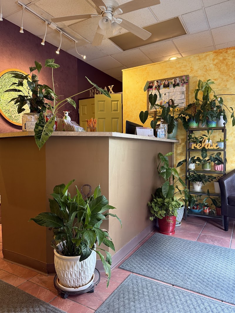 Centre Ave Massage & Spa cover image