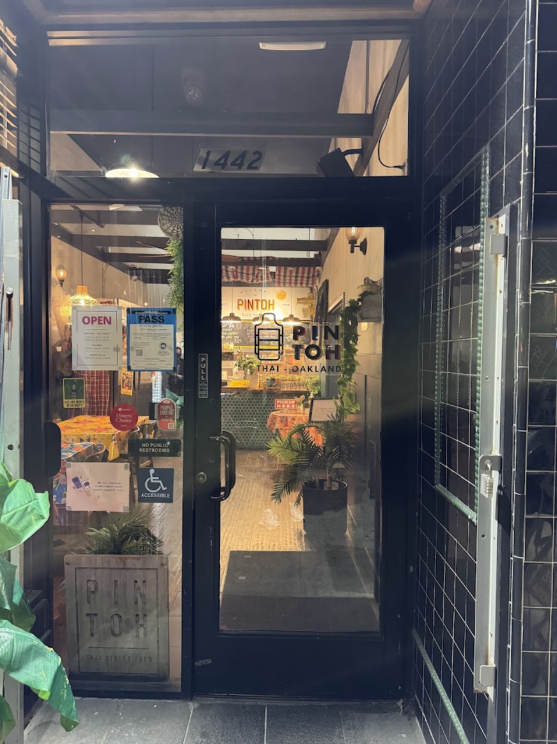 Pintoh Thai cover image