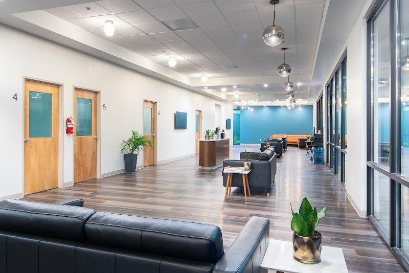 Tanasbourne Veterinary Emergency cover image