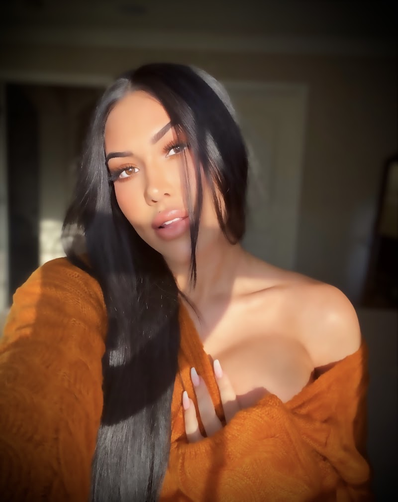 Laura Massage and Spa cover image