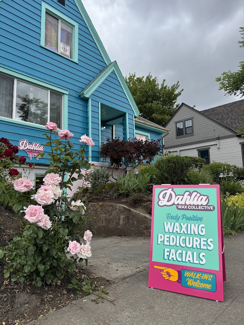 Dahlia Wax Collective