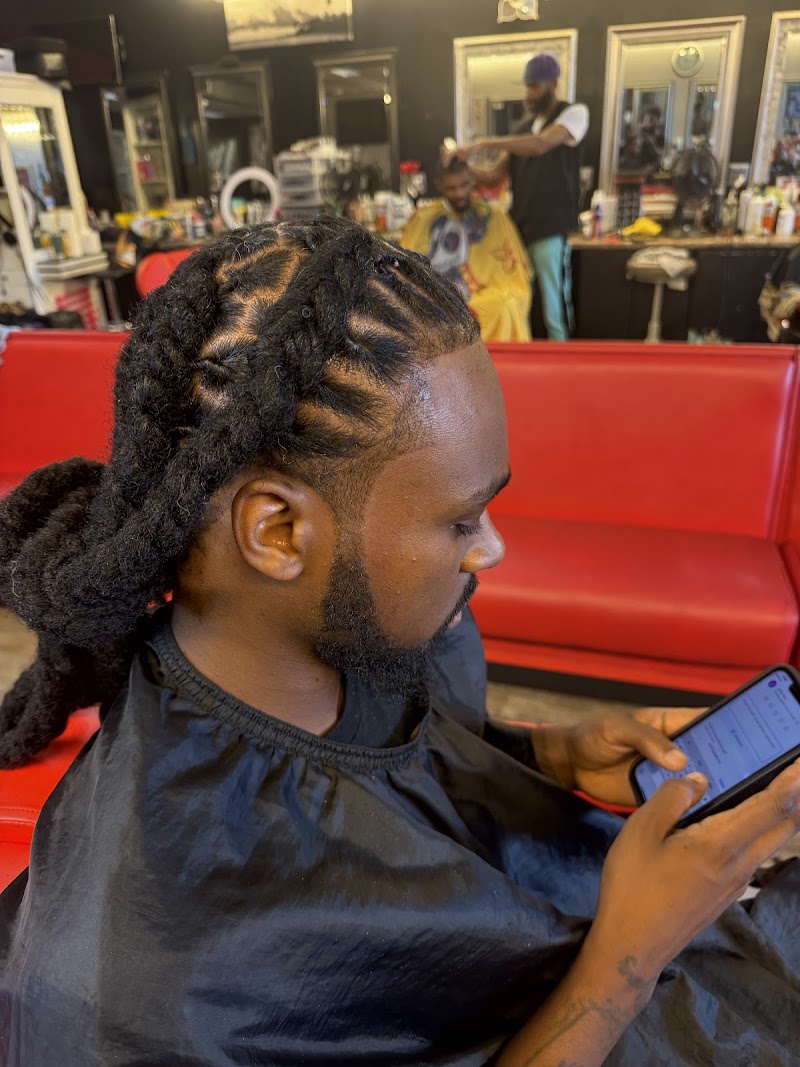BK The Barber -Virginia Beach Barbershop (Inside iCut Barber Lounge)