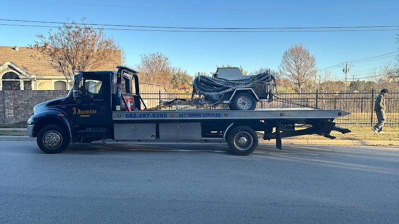 Jo Towing