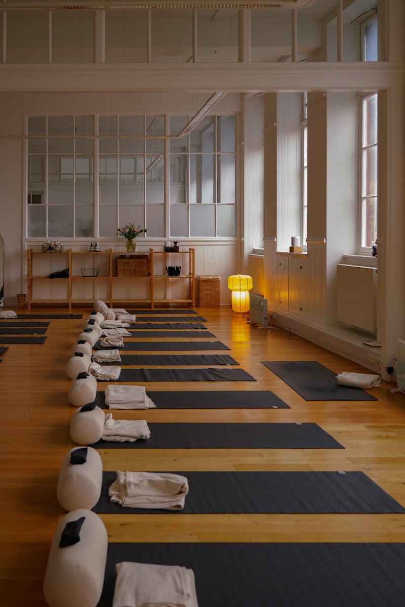 Reset Yoga & Reformer Glasgow