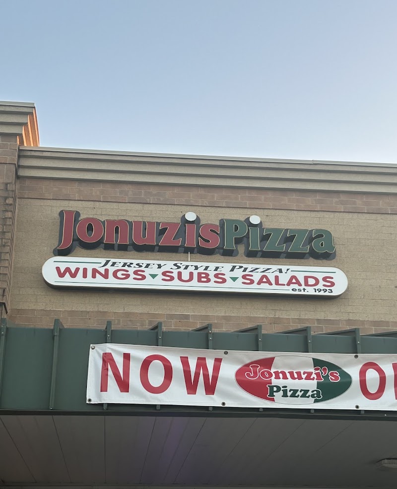 Jonuzi’s Pizza