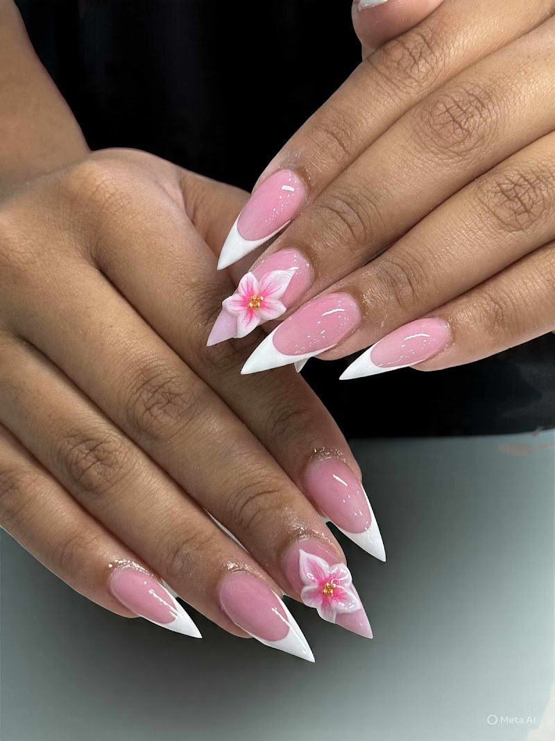 Pink Nails & Spa