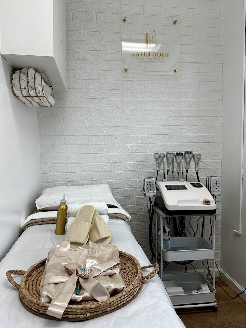 Latin body sculpting spa