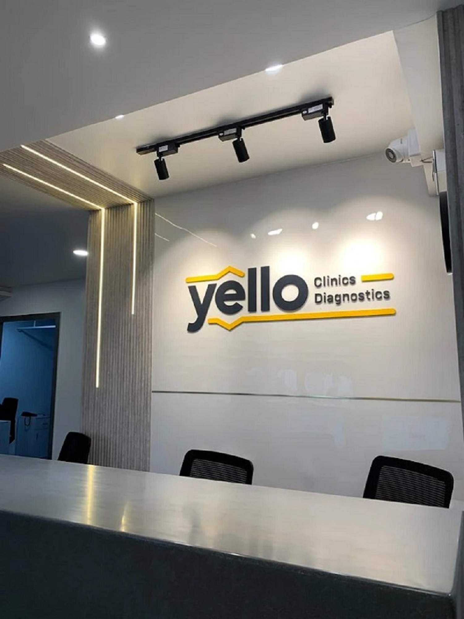 Yello Dental Care - Best Dental Clinic in Kokapet Invisalign Hyderabad cover