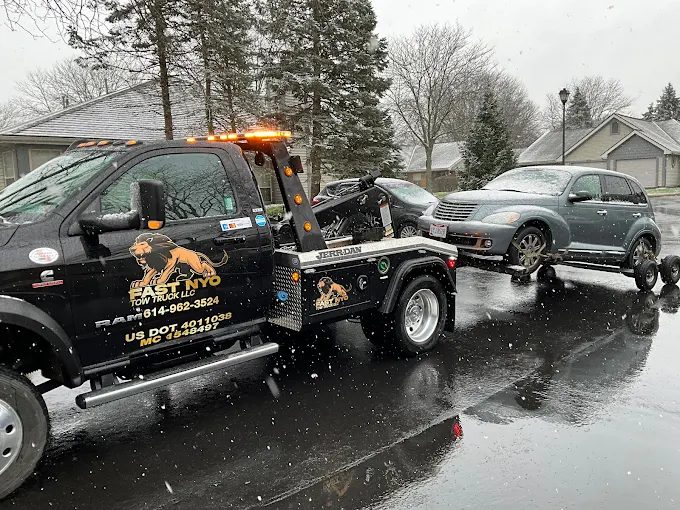 Fast NYO Tow Truck cover
