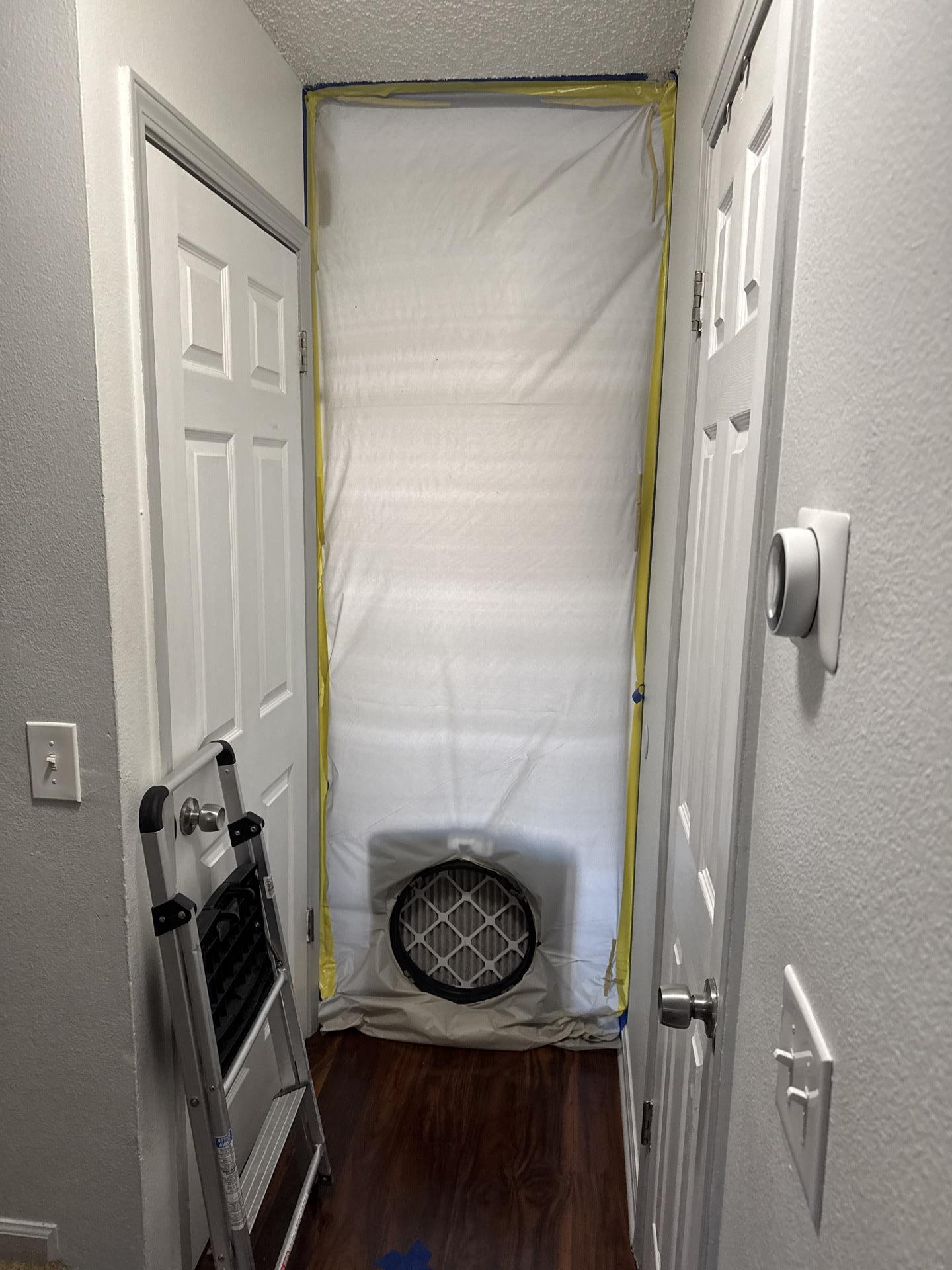 containment-barrier-air-scrubber-setup