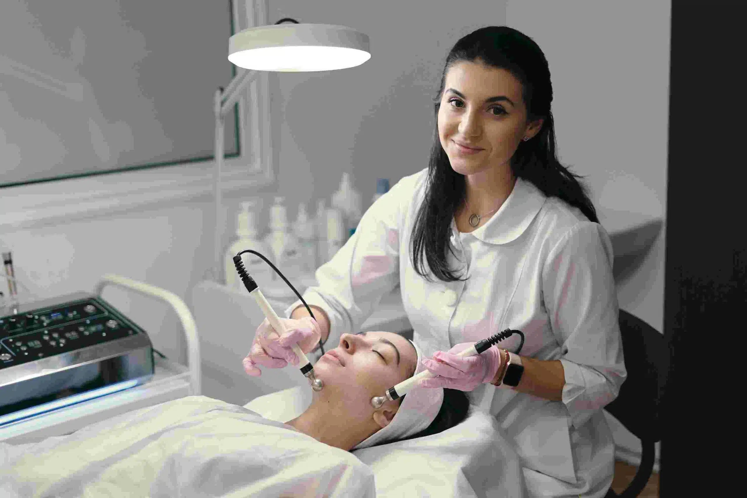 Belle Clinic-Laser & Aesthetics cover