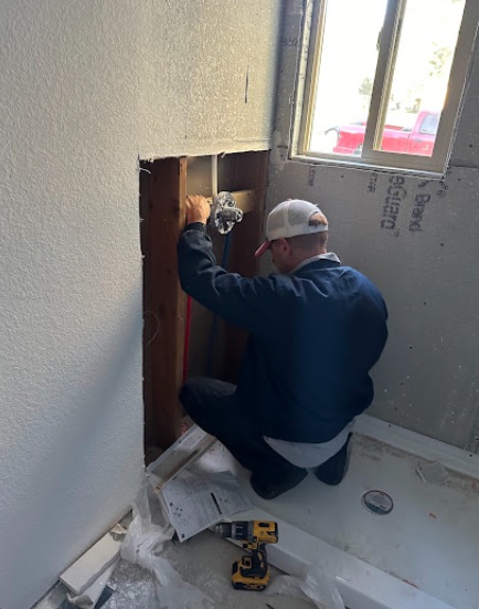 Squeaks Services Plumbing, Heating, & Air cover