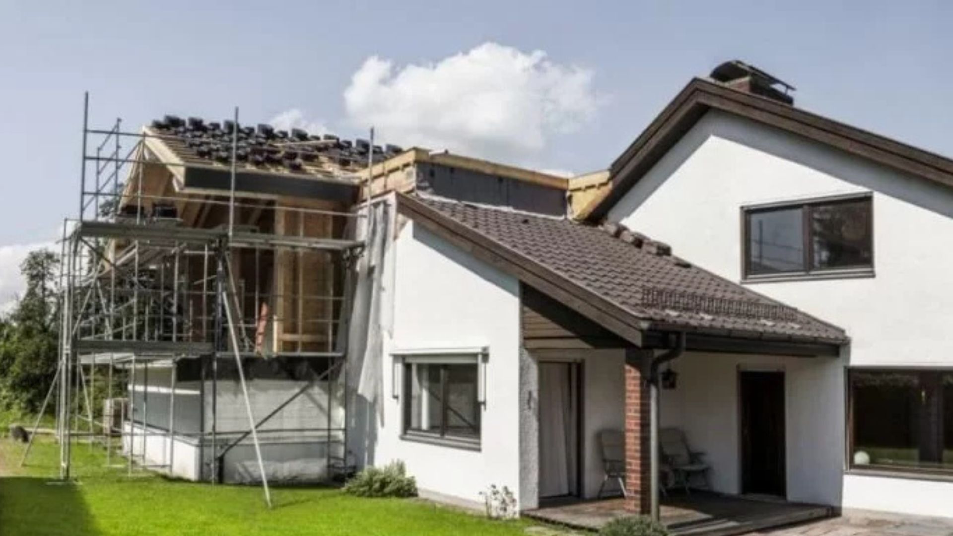 Charmley Construction cover