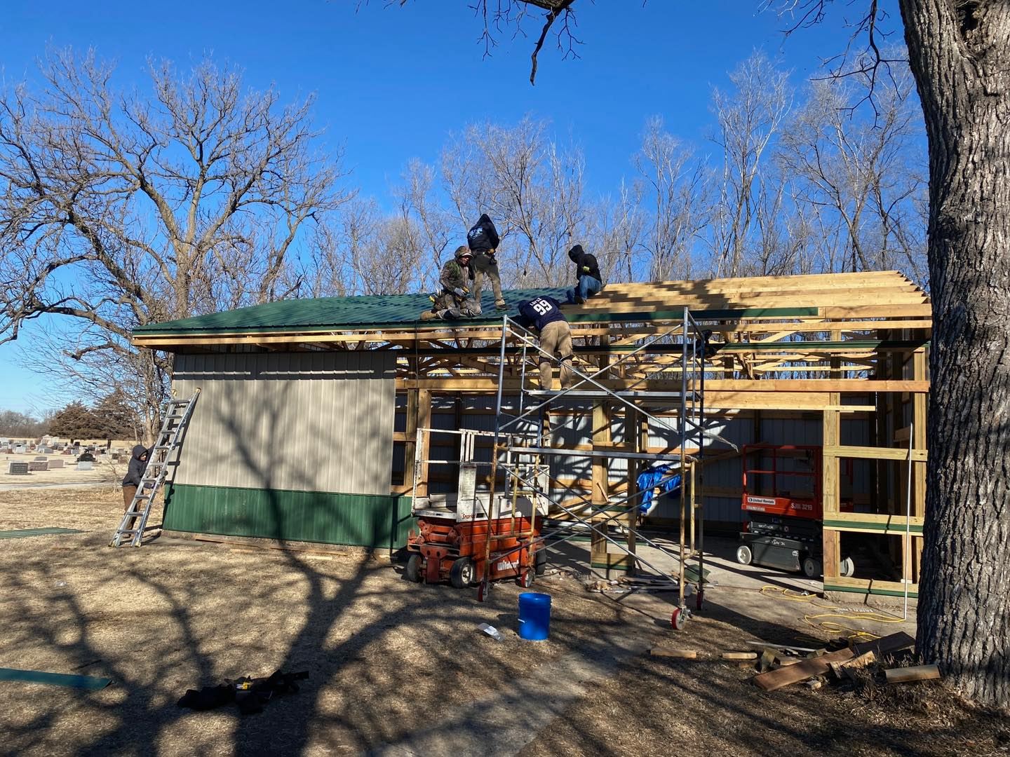 Duhr Roofing cover