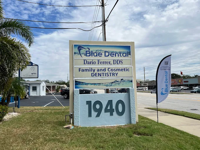 Blue Dental Largo cover