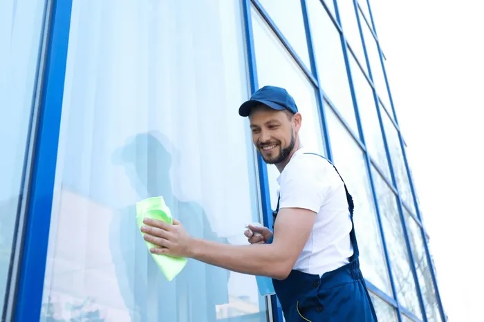 Wipe & Shine Window Cleaning cover