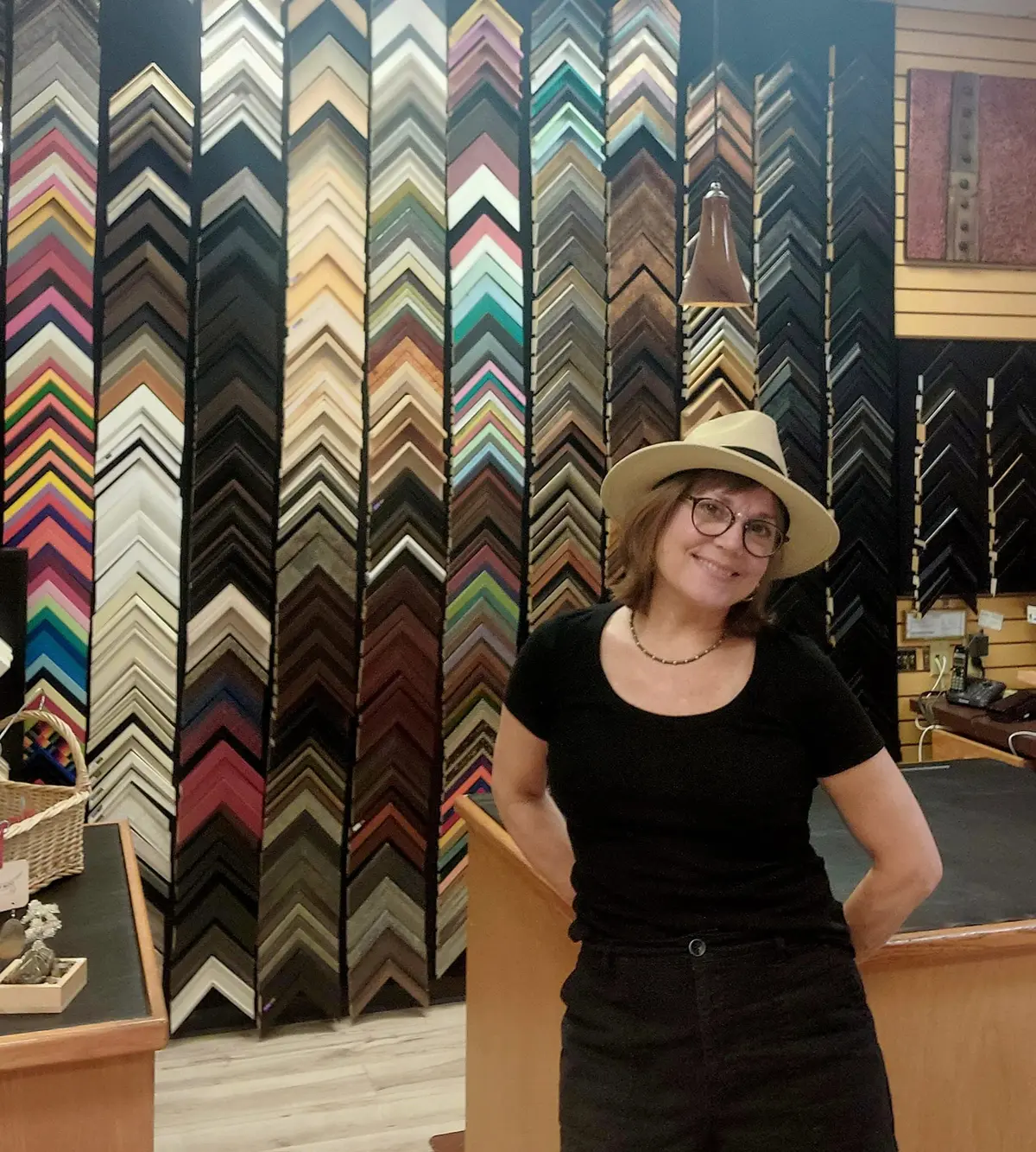Pro Art Gallery & Custom Framing Greenwood cover