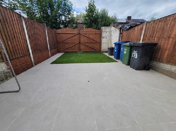 RD Finishers NW Builders Radcliffe Manchester cover