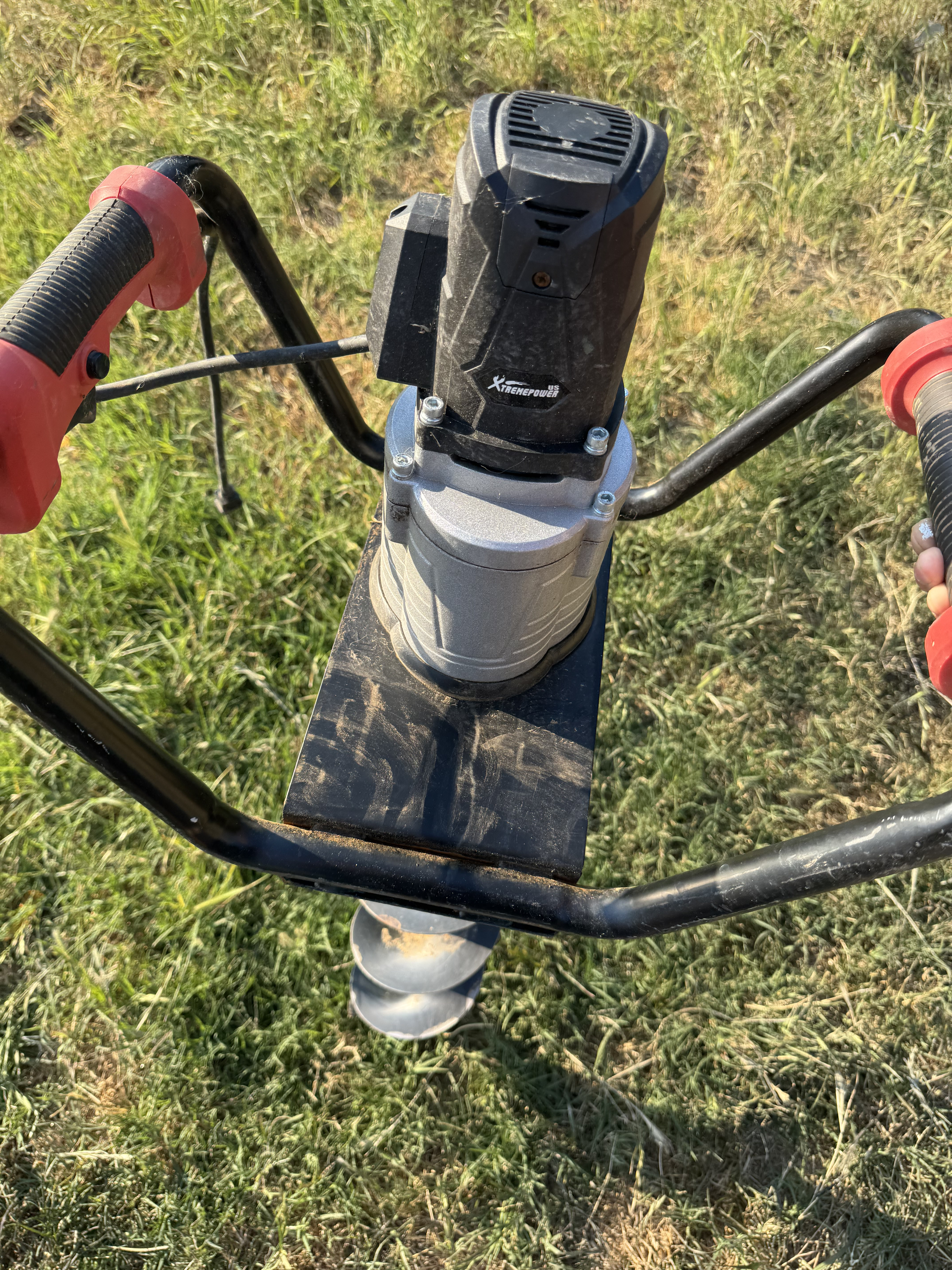 1 Man Auger Fence Pole Digger Available for Rent - Corded Electric