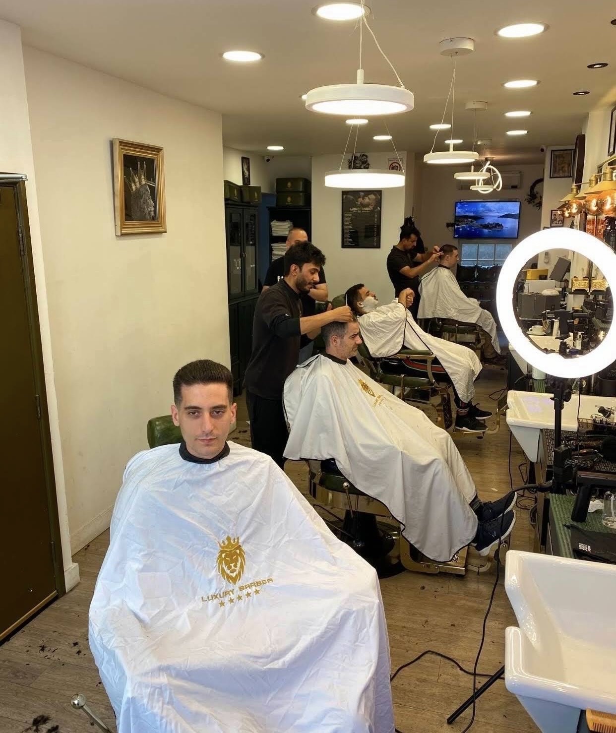 Luxury Barber — Premium Men’s Grooming & Haircuts